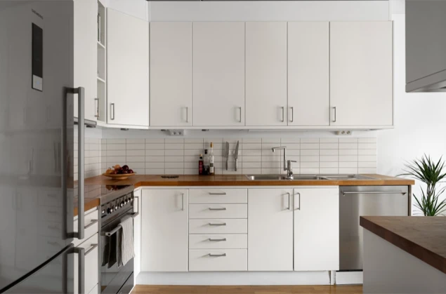 L-shaped modular kitchen
